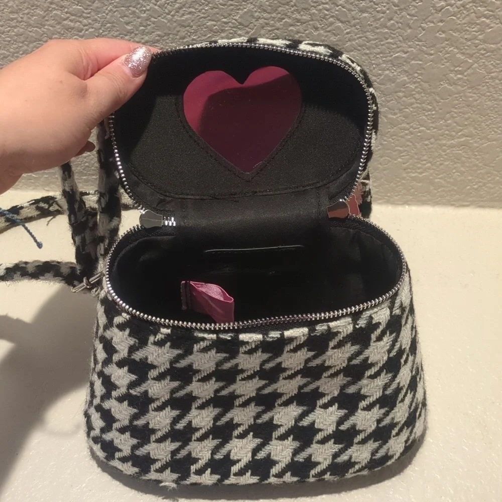 Sugar Thrillz Houndstooth Tweed Crossbody Bag - Picture 3 of 4